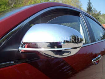 Накладки на зеркала хромированные на Mazda 3 2009-